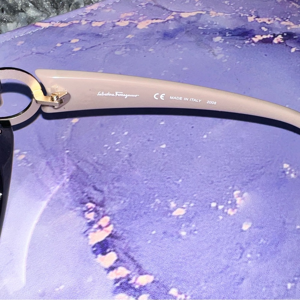 Salvatore Ferragamo Black Oval Sunglasses - Picture 5 of 10